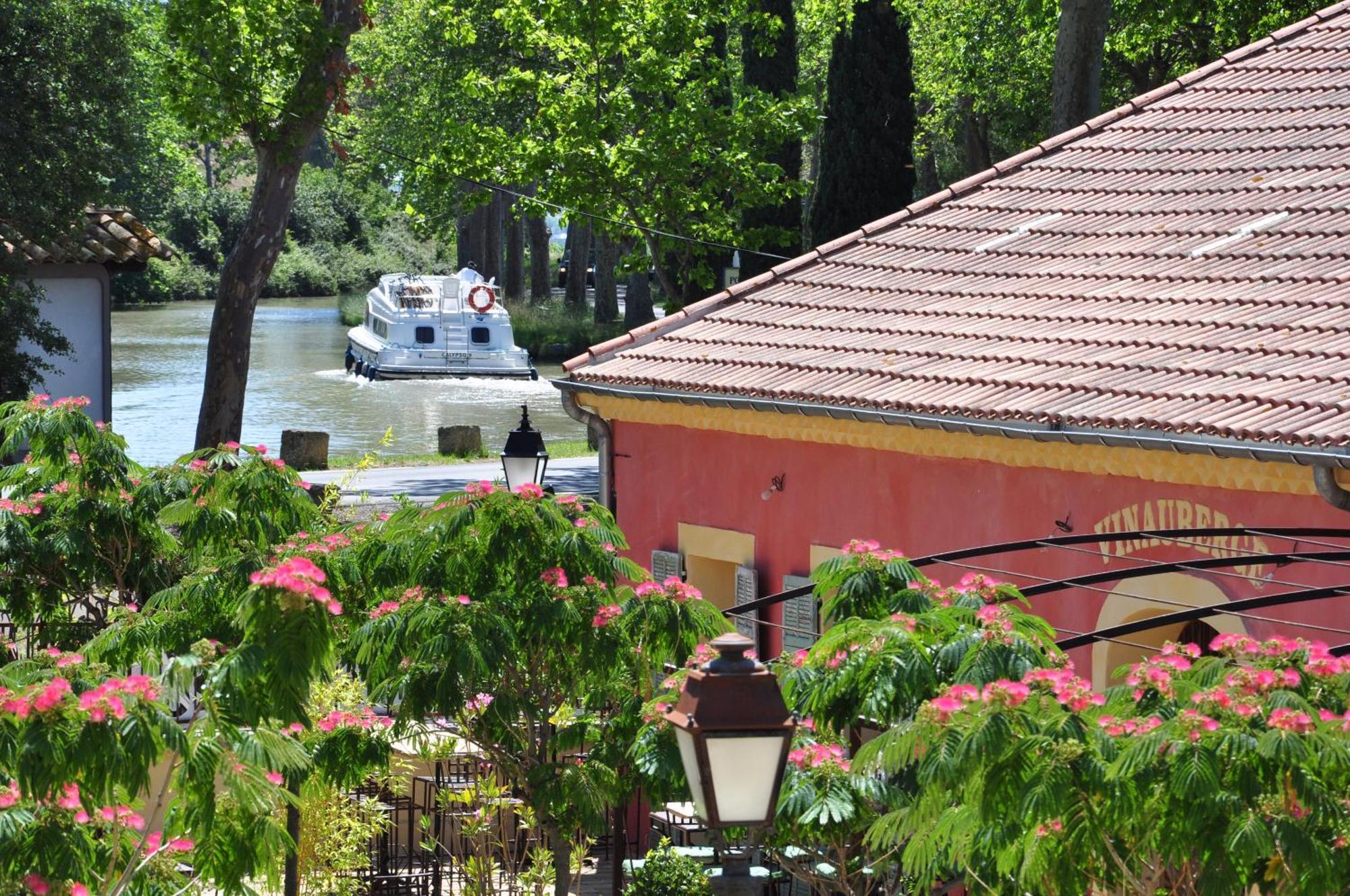 Vinauberge Poilhes Esterno foto