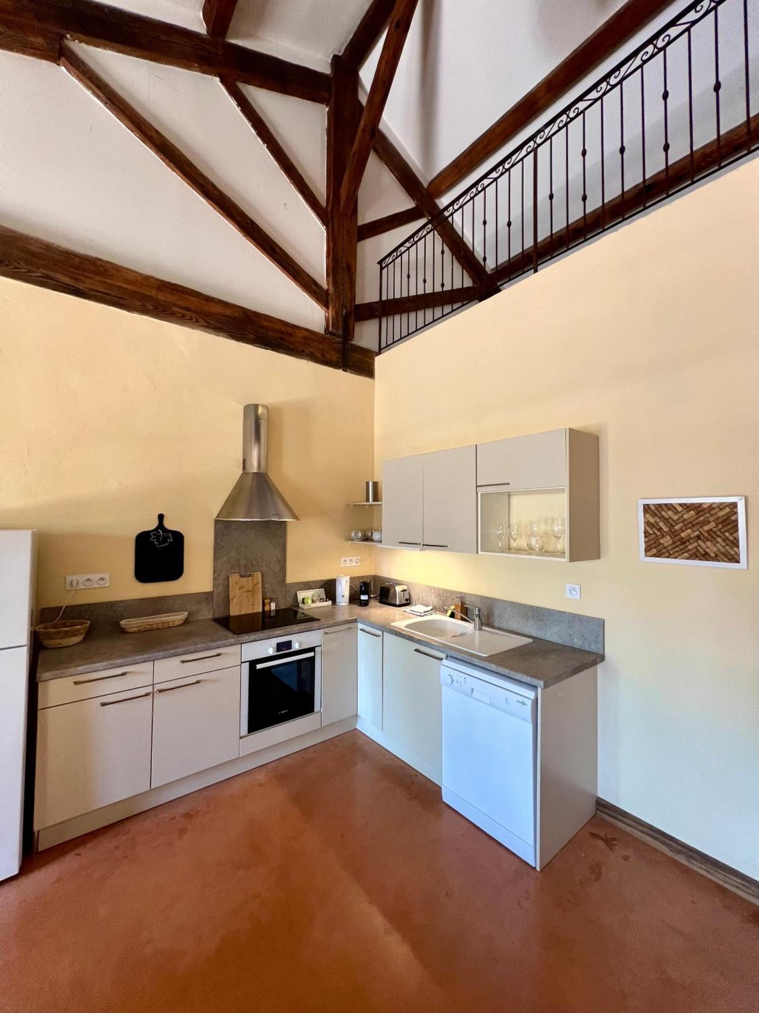 Vinauberge Poilhes Esterno foto