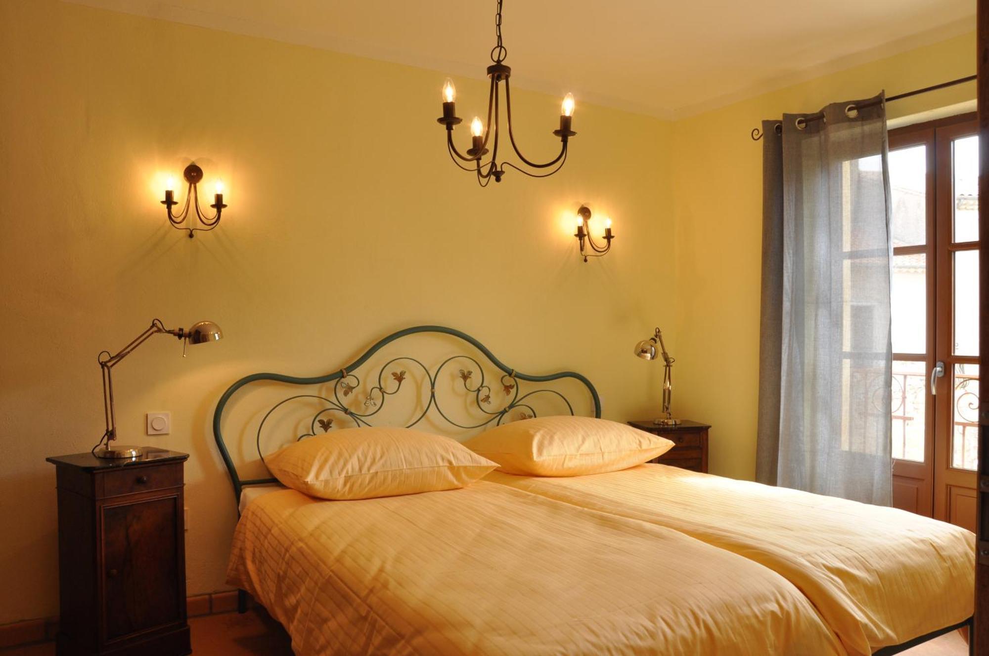 Vinauberge Poilhes Esterno foto