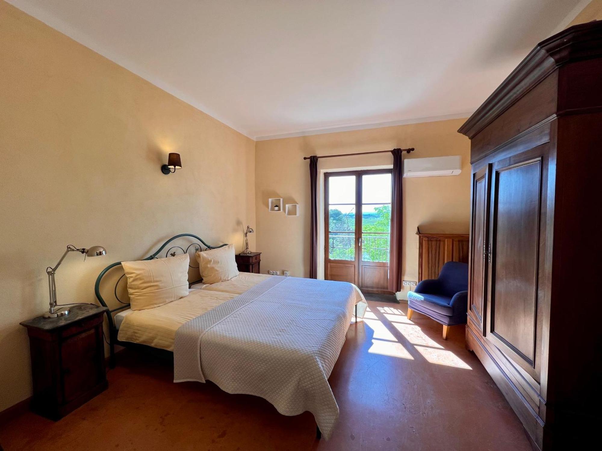 Vinauberge Poilhes Esterno foto