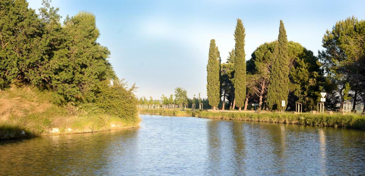 Vinauberge Poilhes Esterno foto